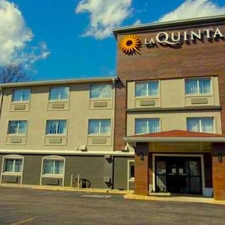 La Quinta Inn By Wyndham Indianapolis North At Pyramids Exterior photo